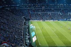 纳达尔赛点兑现，莱比锡淘汰曼联晋级四强，主帅激动落泪